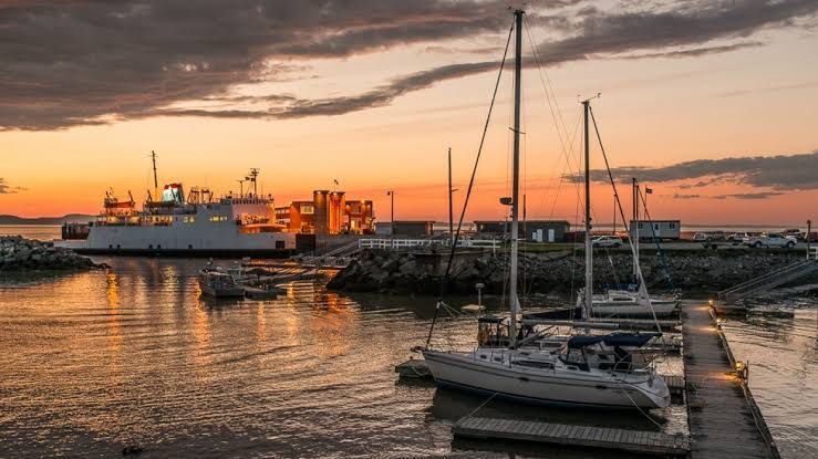 Affiche/Publireportage - Évasion maritime à Rivière-du-Loup image